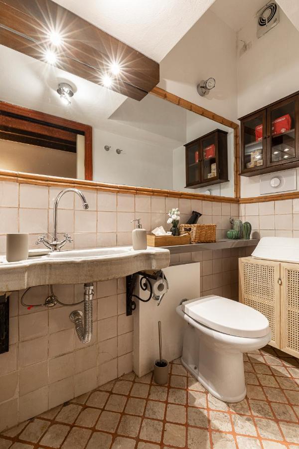 Cozy House In Naviglio Grande - Homy Apartments Milano Exterior foto