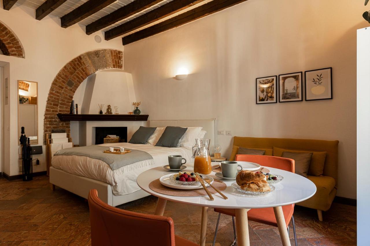 Cozy House In Naviglio Grande - Homy Apartments Milano Exterior foto