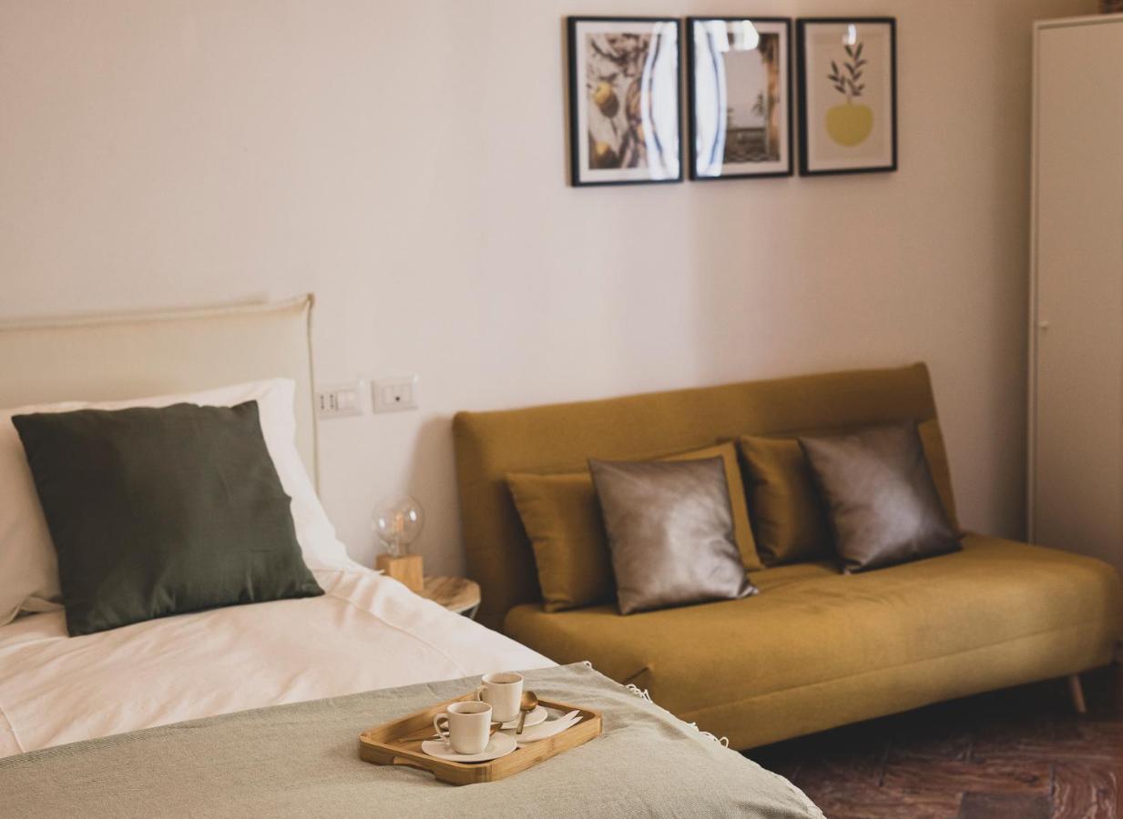 Cozy House In Naviglio Grande - Homy Apartments Milano Exterior foto