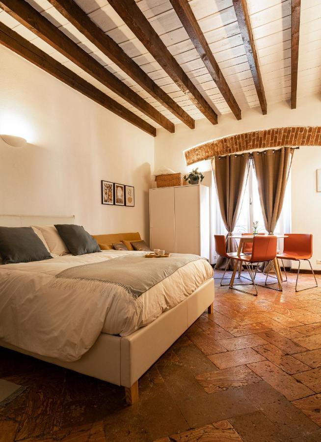 Cozy House In Naviglio Grande - Homy Apartments Milano Exterior foto